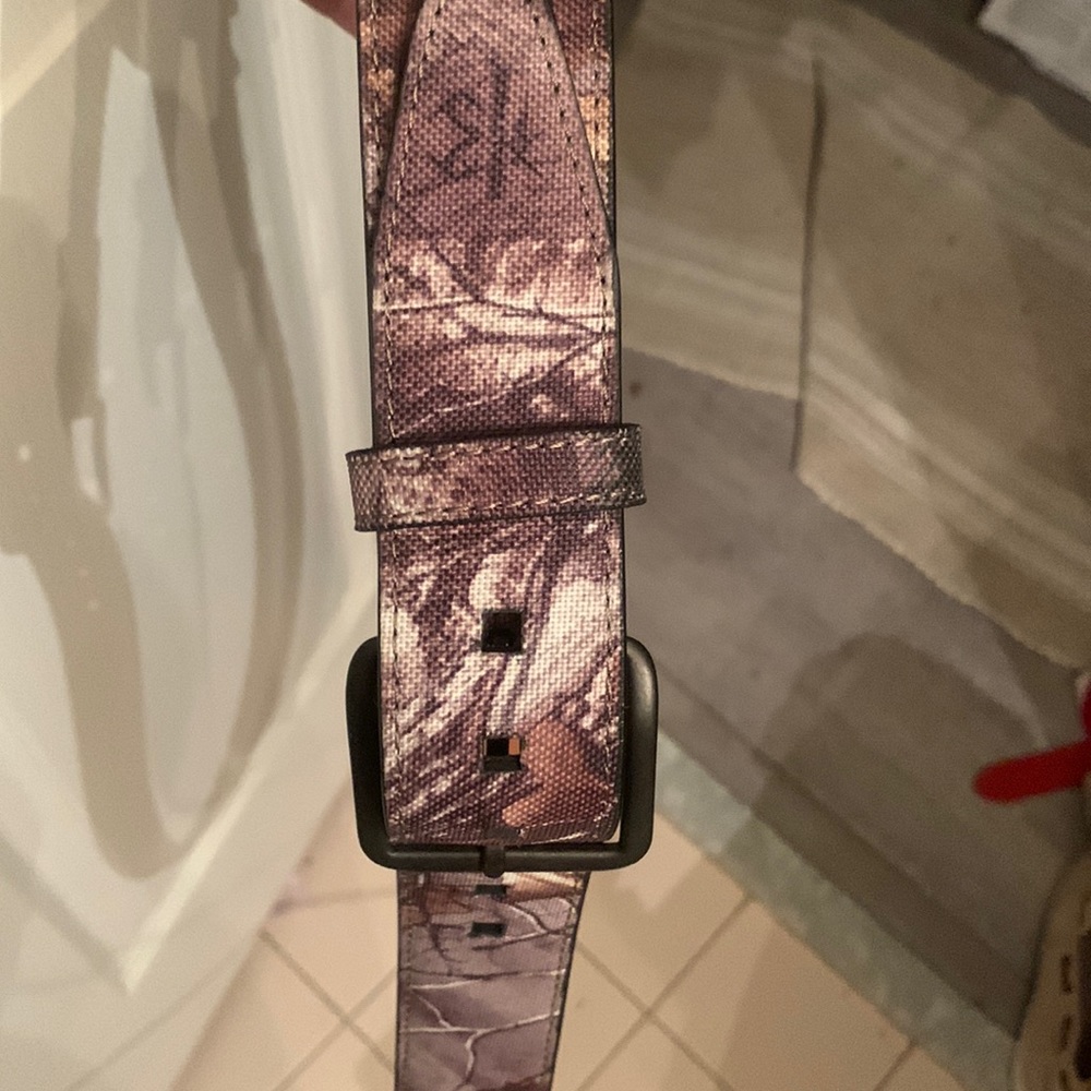 CAMO BELT NEW!